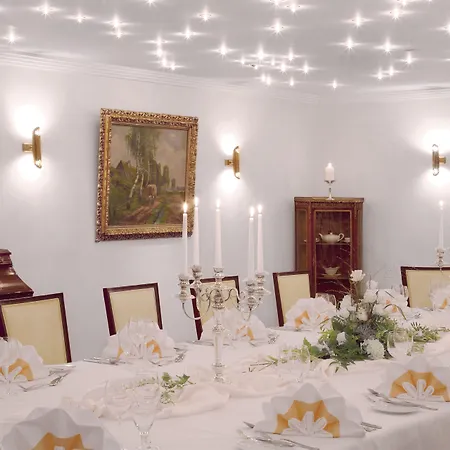 Jagdhaus Waldidyll Erzgebirge Hotel 4*